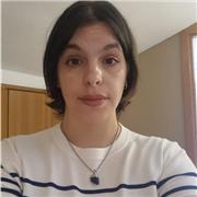 Soy profesora, traductora e intérprete en idioma inglés. Tengo experiencia en enseñanza del inglés como lengua extrajera como también en preparación de exámenes internacionales de Cambridge como el PET, FCE y CAE.